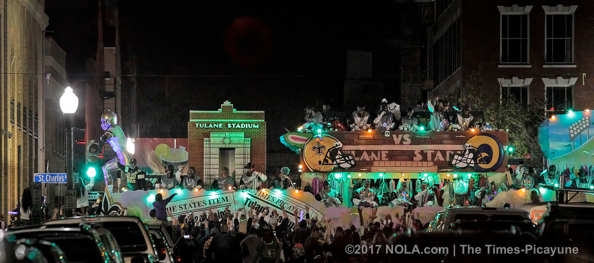 Krewe of Bacchus 2017 rolls in New Orleans: See Mardi Gras parade photos